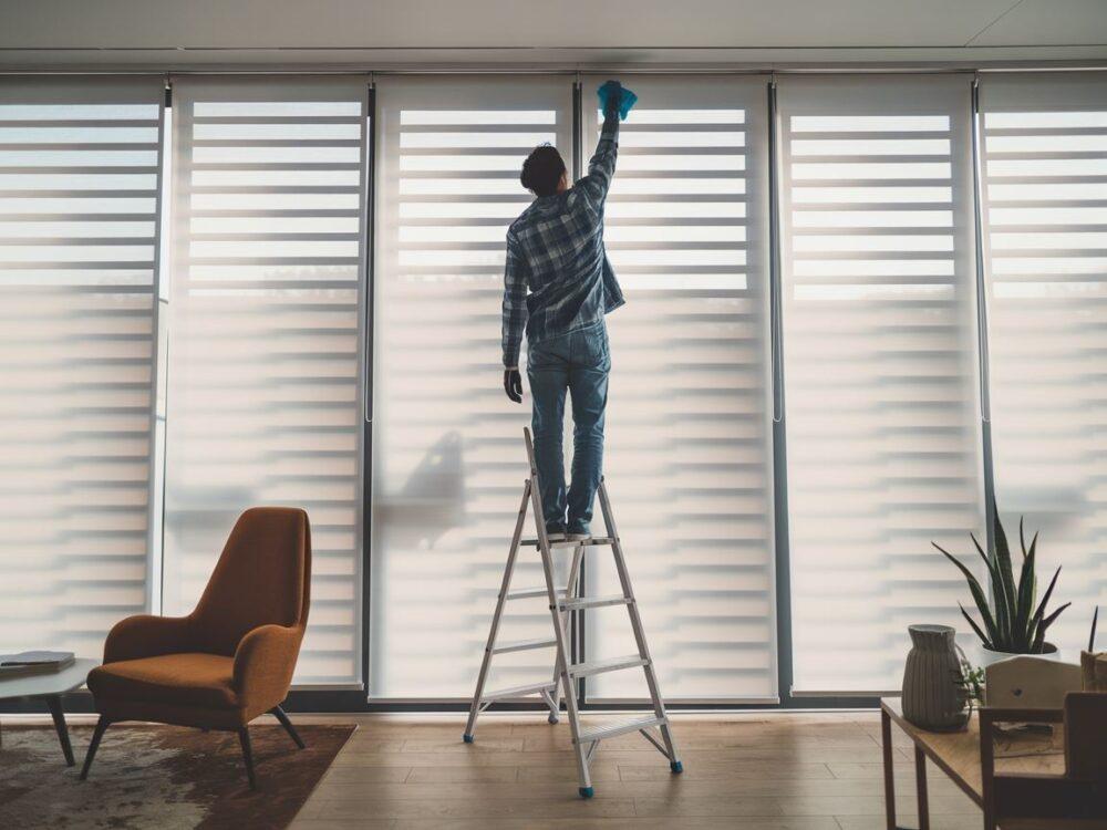 Wyczyść rolety zwijane w kilku krokach