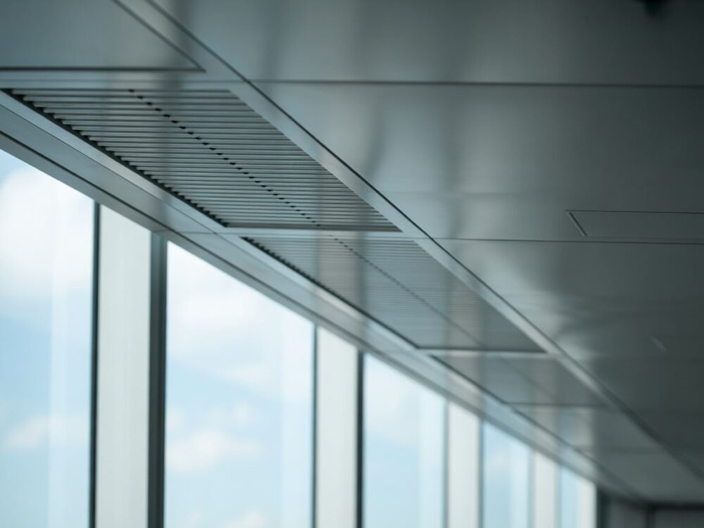 Montaż wentylacji sufitowej